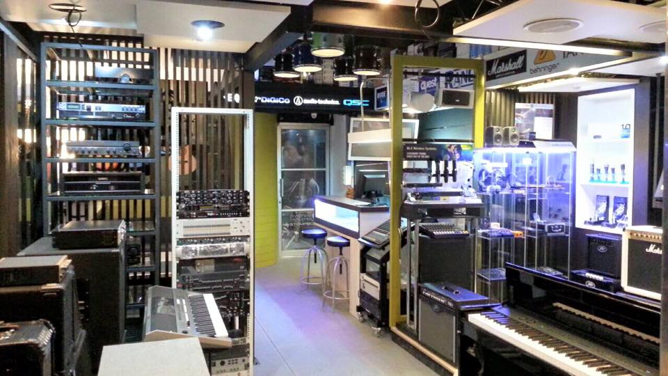 ร้านมิวสิคสเปซ - MUSIC SPACE RCA