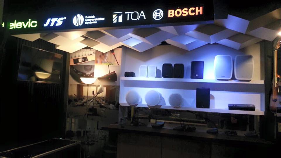 ร้านมิวสิคสเปซ - MUSIC SPACE RCA
