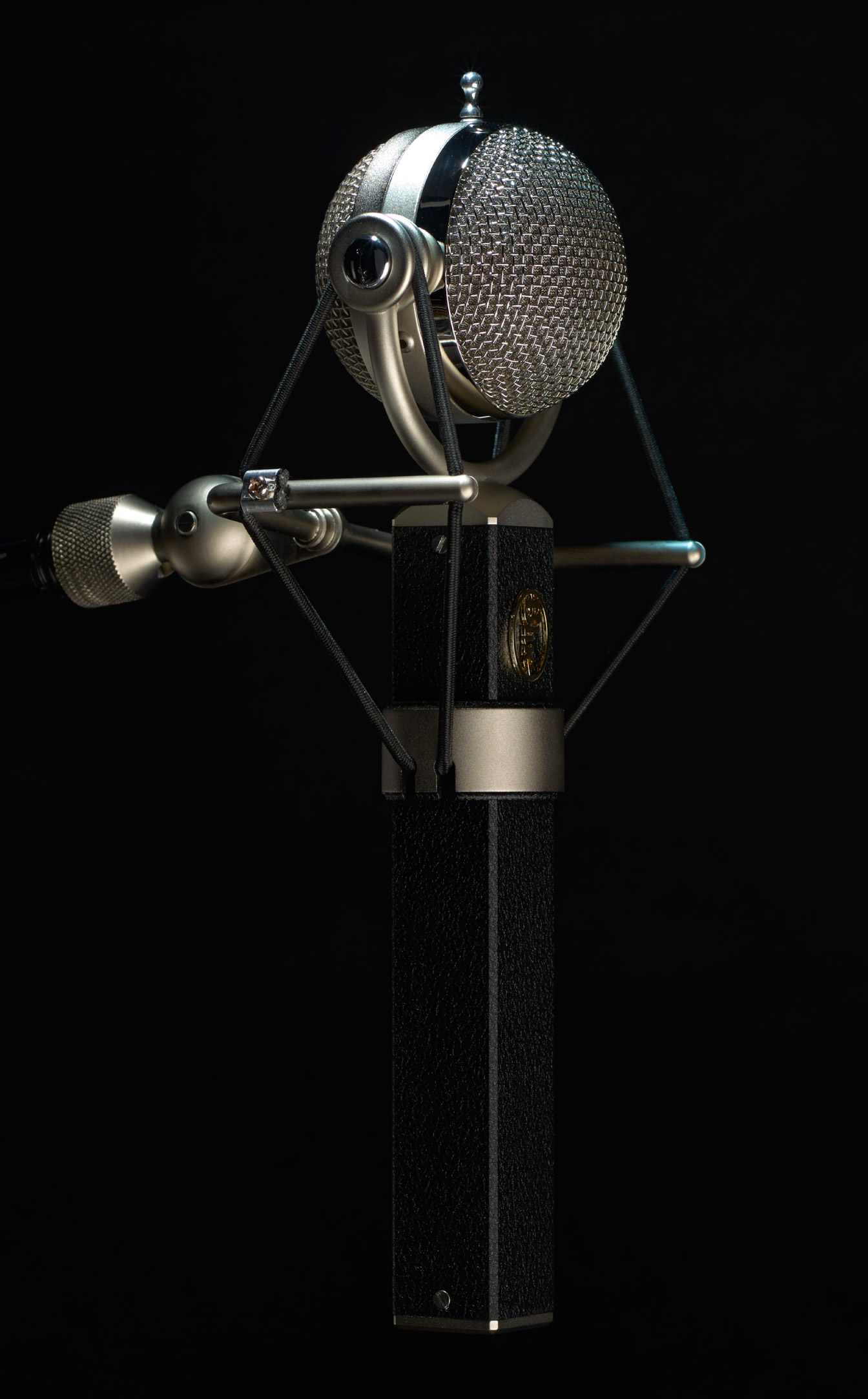 dragonfly-desktop-large@2x